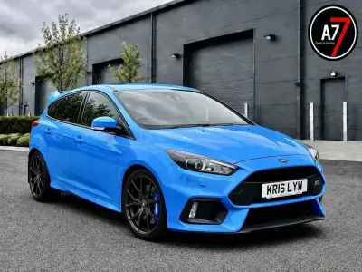 Used Ford Focus RS 350 HP (257 kW) 2016 Blue Hatchback
