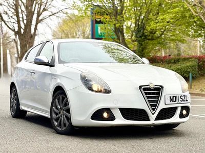 Used Alfa Romeo Giulietta Veloce 2011 White Hatchback