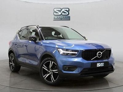 Blue Used 2019 Volvo XC40 Inscription SUV | £13,990 (Fair price)