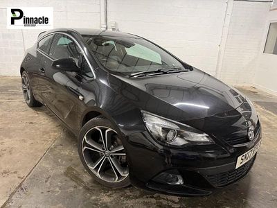Used Vauxhall Astra GTC Edition 120 HP (88 kW) 2017 Black Hatchback
