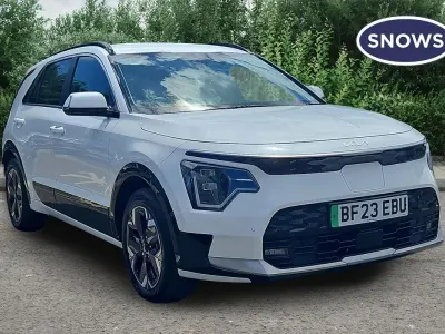 Used Kia e-Niro 150 kW (204 HP) 2023 White SUV
