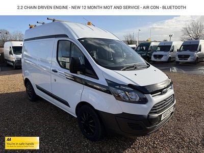 White Used 2015 Ford Transit Custom Van | £7,300 (Good price)
