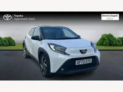 Used Toyota Aygo X 70 HP (51 kW) 2023 White SUV