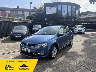 Begagnad VW Polo SE 75 HK (55 kW) 2015 Blå Halvkombi