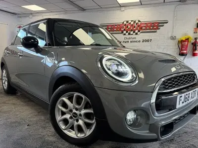 Used Mini Cooper S Classic 189 HP (139 kW) 2018 Grey Hatchback