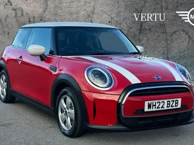 Used Mini Cooper Classic 136 HP (100 kW) 2022 Red Hatchback