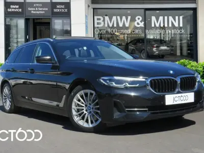 Usado BMW 530e Comfort Edition 288 HP (211 kW) 2023 Preto Carrinha