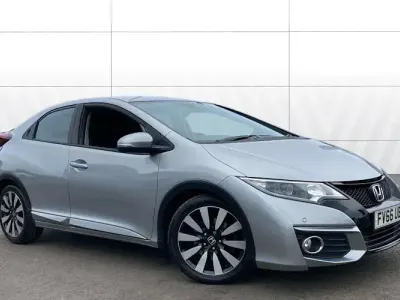 Used Honda Civic SE Plus 99 HP (72 kW) 2016 Hatchback