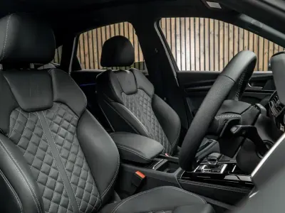 Used Audi SQ5 Sportback Comfort 362 HP (266 kW) 2025 White SUV
