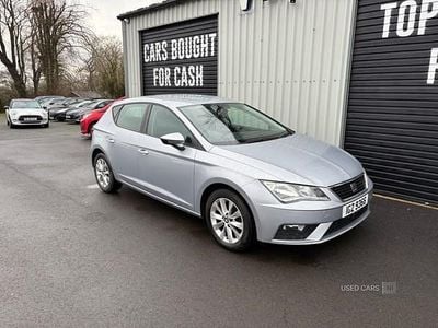Used Seat Leon SE Technology 110 HP (80 kW) 2018 Silver Hatchback