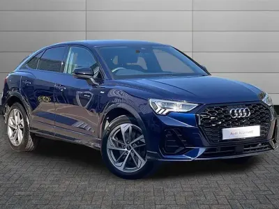 Used Audi Q3 Advanced 245 HP (180 kW) 2022 Blue SUV