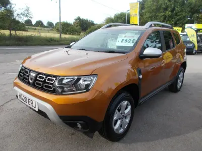 Used Dacia Duster Comfort 100 HP (73 kW) 2020 Orange SUV