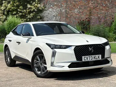 Used DS Automobiles DS4 Bastille 129 HP (94 kW) 2023 White SUV