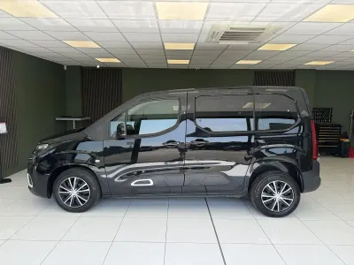 Used Citroën Berlingo Feel 2019 Black MPV