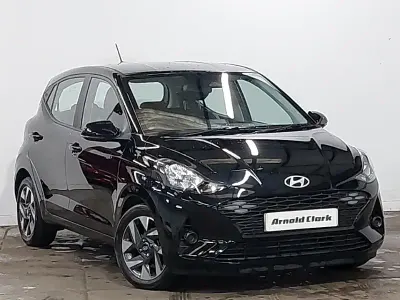 Used Hyundai i10 Advanced 63 HP (46 kW) 2025 Black Hatchback