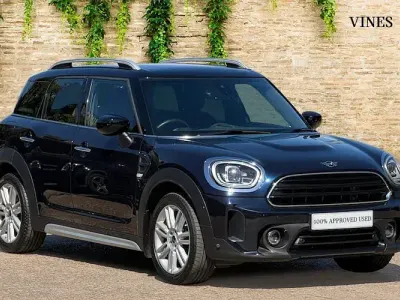 Used Mini Cooper Countryman Exclusive 136 HP (100 kW) 2021 Black SUV
