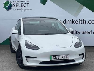 Used Tesla Model 3 Standard Range 208 kW (283 HP) 2021 White Sedan
