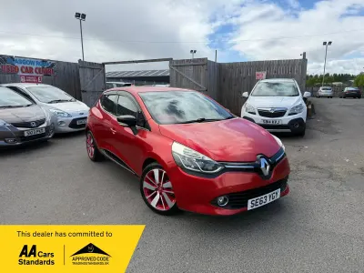 Used Renault Clio 2013 Red Hatchback