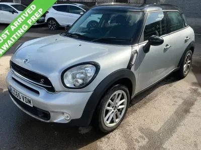 Usado Mini Cooper S 2015 Prateado Citadino