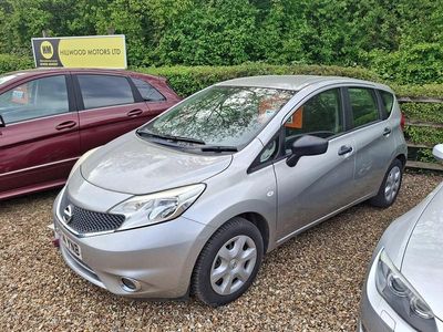 Używany Nissan Note S 90 KM (66 kW) 2014 Srebrny Hatchback