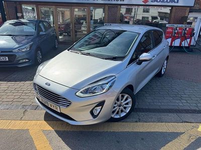 Usado Ford Fiesta Titanium 100 HP (73 kW) 2019 Prateado Citadino