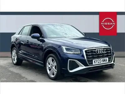 Begagnad Audi Q2 S-Line 150 HK (110 kW) 2023 Blå SUV