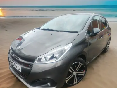 Käytetty Peugeot 208