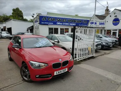 Used BMW 116 Sport Line 2014 Red Hatchback
