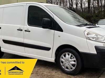 White Used 2012 Peugeot Expert Van | £2,495 (Expensive)