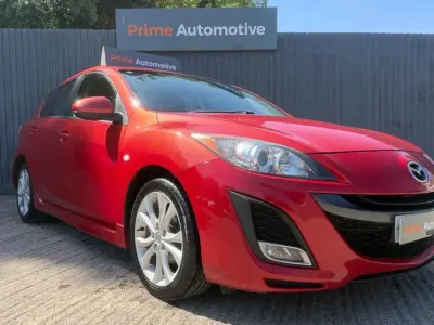 Käytetty Mazda 3 105 HP (77 kW) 2011 Punainen Viistoperä