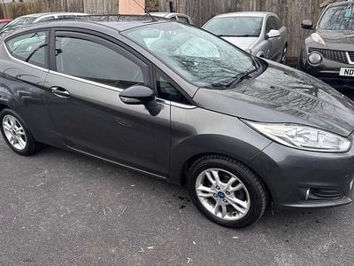 Used Ford Fiesta Zetec 2015 Grey Hatchback