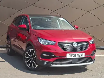 Used Vauxhall Grandland X Elite 130 HP (95 kW) 2021 Red SUV