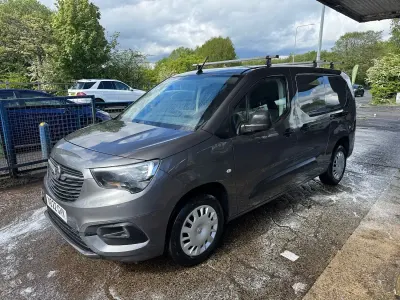 Used Vauxhall Combo Sportive 100 HP (73 kW) 2022 Grey MPV