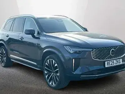 Usado Volvo XC90 Ultra 247 HP (181 kW) 2025 Azul SUV