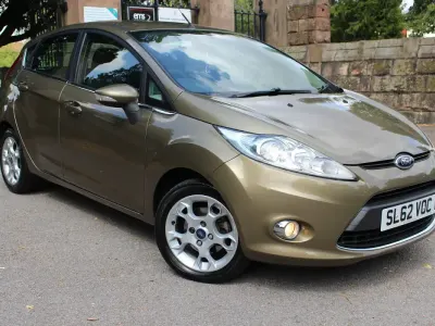 Used Ford Fiesta Zetec 96 HP (70 kW) 2012 Brown Hatchback