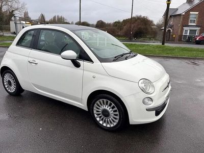 Used Fiat 500 Lounge 69 HP (50 kW) 2013 White Hatchback