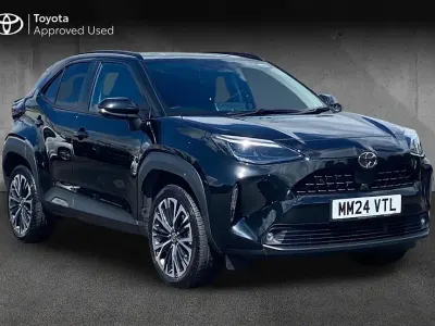 Used Toyota Yaris Cross 116 HP (85 kW) 2024 Black SUV
