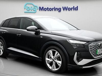 Second-hand Audi Q4 e-tron S-Line 210 kW (286 CP) 2025 Negru SUV
