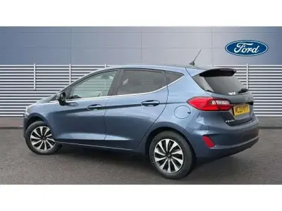 Second-hand Ford Fiesta Titanium 100 CP (73 kW) 2023 Albastru Hatchback