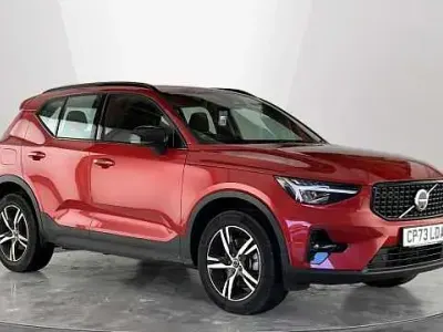 Usado Volvo XC40 Plus 194 HP (142 kW) 2024 SUV