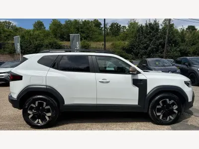Used Dacia Duster Extreme 130 HP (95 kW) 2025 White SUV