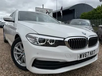 Used BMW 520 Sport Line 190 HP (139 kW) 2017 White Estate