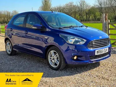 Begagnad Ford Ka Plus Zetec 2016 Blå Halvkombi