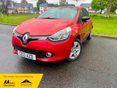 Used Renault Clio IV Dynamique 75 HP (55 kW) 2013 Red Hatchback