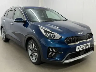 Used Kia Niro 139 HP (102 kW) 2022 Blue SUV