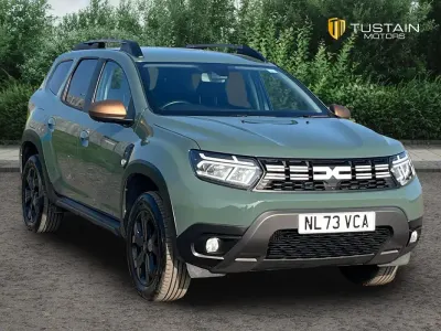Used Dacia Duster Extreme 130 HP (95 kW) 2023 Green SUV