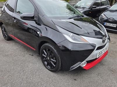Usado Toyota Aygo x-press 69 HP (50 kW) 2018 Citadino