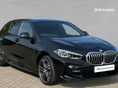 Używany BMW 118 M Sport 134 KM (98 kW) 2024 Czarny Hatchback