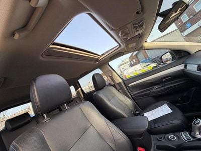 Used Mitsubishi Outlander P-HEV 2015 Black Estate