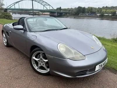 Usado Porsche Boxster 228 HP (167 kW) 2004 Cinzento Cabrios